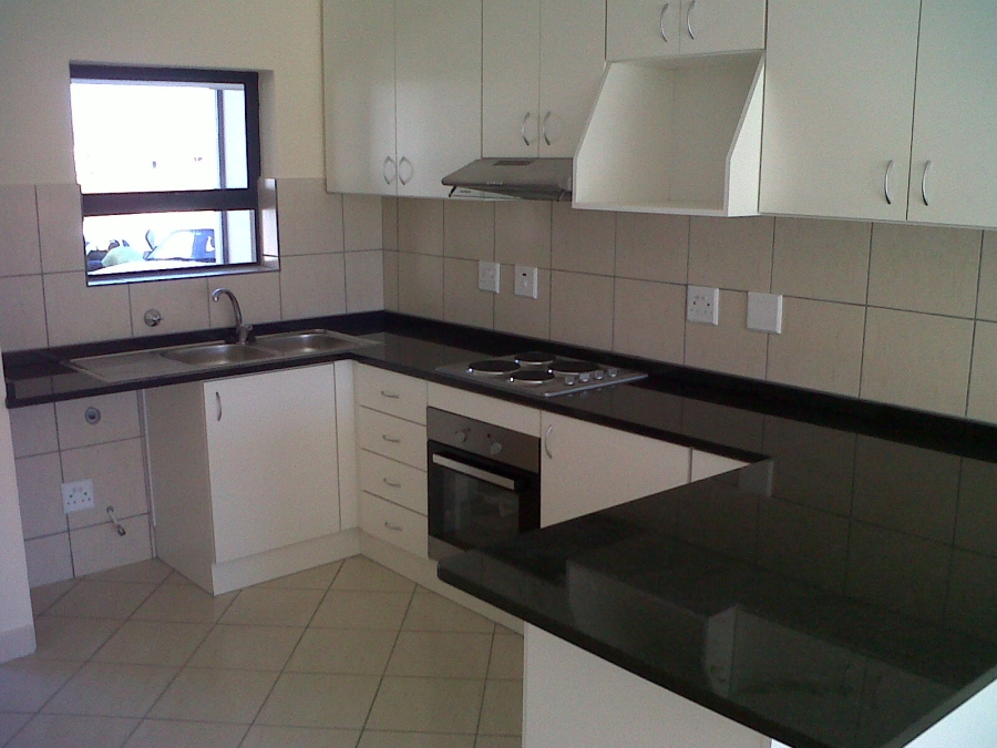 To Let 2 Bedroom Property for Rent in Burgundy Estate Western Cape